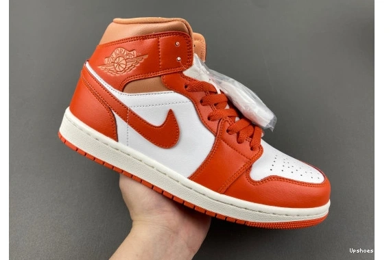 Jordan Cosmic  BQ6472-108  BQ6472-108 Mid 1 Clay   0623